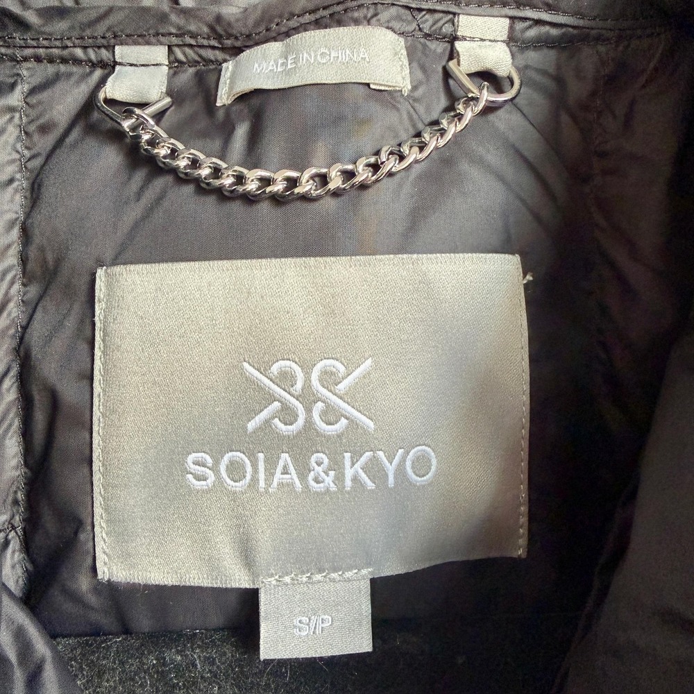 Soia & Kyo Coat Womens Small Black Asymmetrical Zip Trench Quilted Insert NWT - Picture 7 of 14